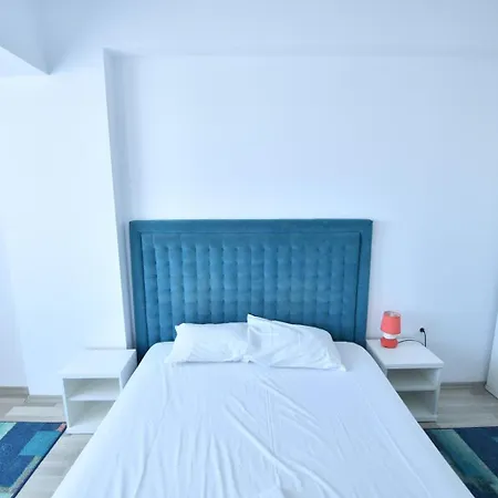 Loft Summerland