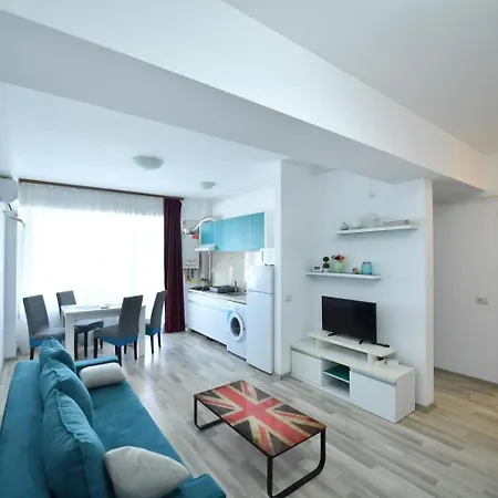 Loft Summerland *